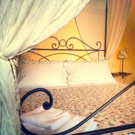 B&B Millequattrocento Γκαέτα Δωμάτιο φωτογραφία