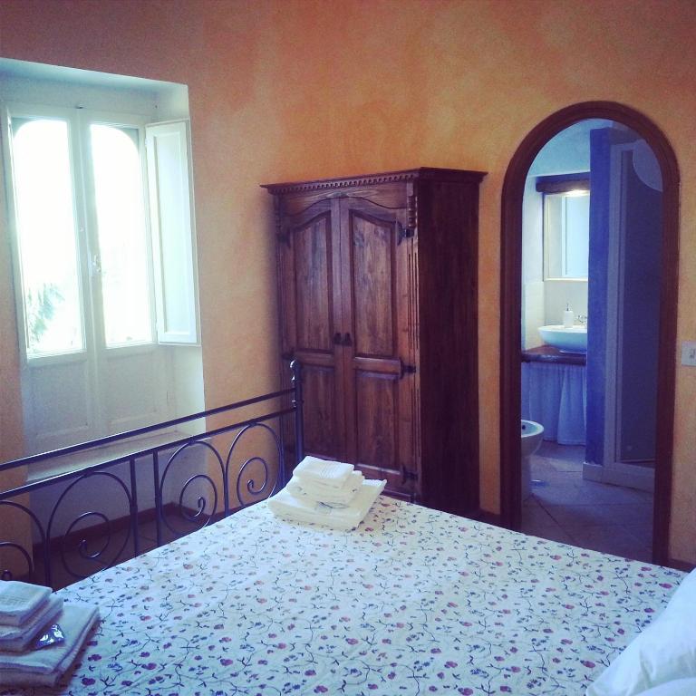 B&B Millequattrocento Γκαέτα Δωμάτιο φωτογραφία